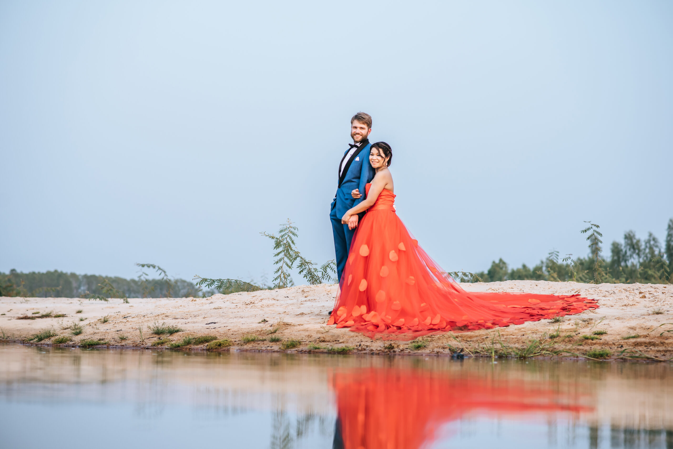 asian-bride-and-caucasian-groom-have-romance-time-2026-01-11-09-24-56-utc